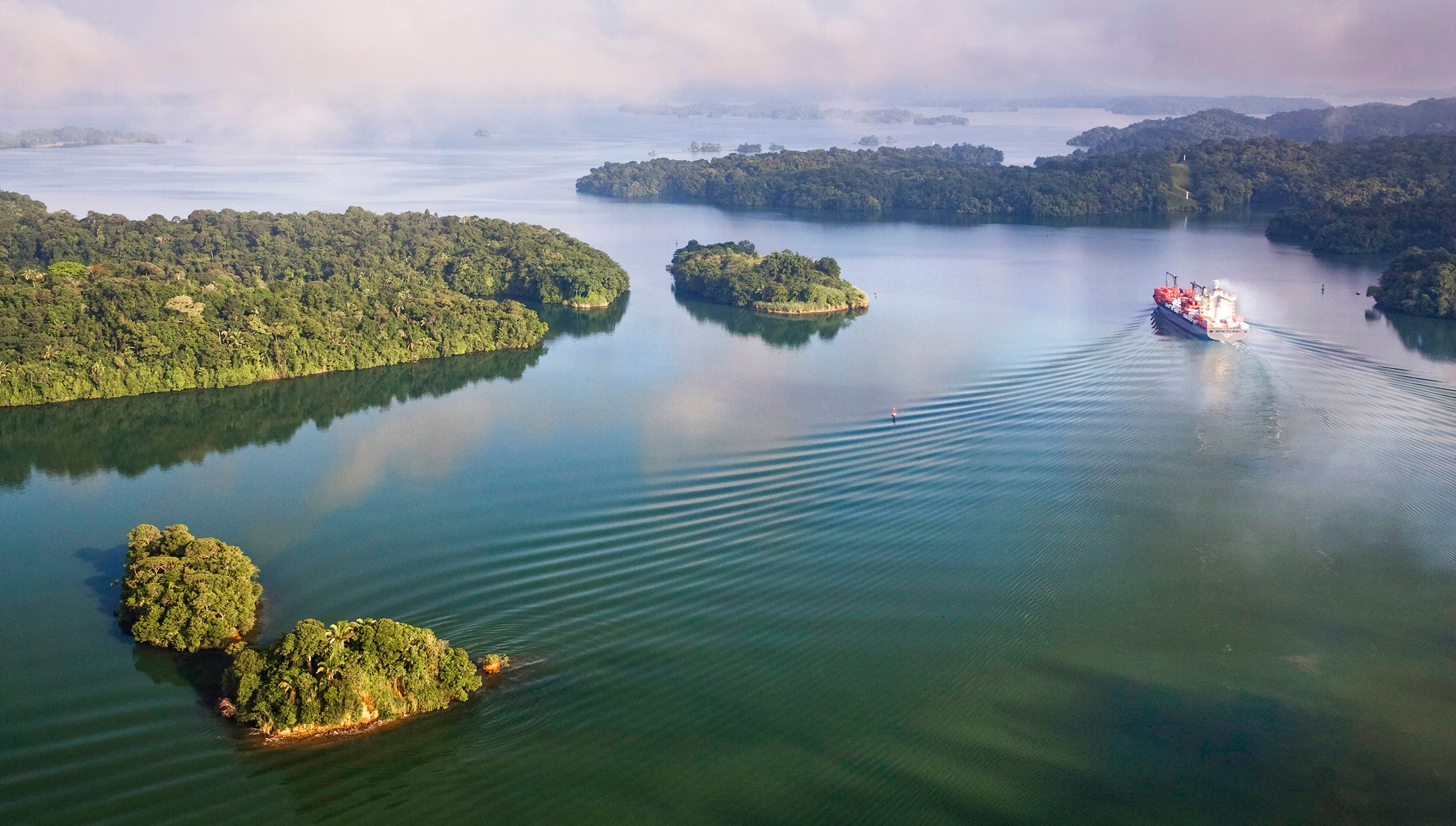 Panama Canal cruise, Gatun Lake\| MSC Cruises