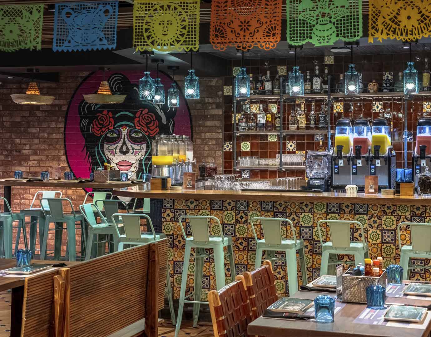Hola! Tacos & Cantina