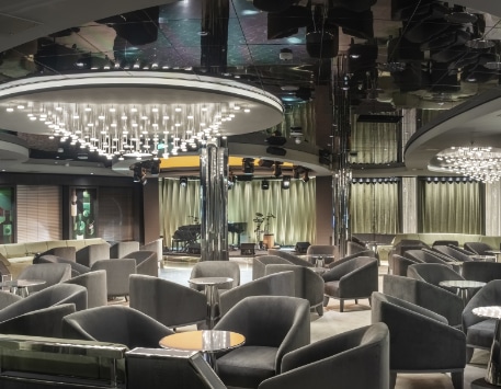 Bar & Lounge