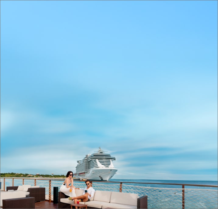 Couple relaxing ashore during a cruise with MSC cruises | MSC Cruises