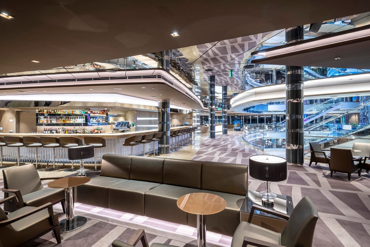 The Shine Bar atrium on MSC Seashore features a welcoming lounge for relaxation and socializing | MSC Cruises
