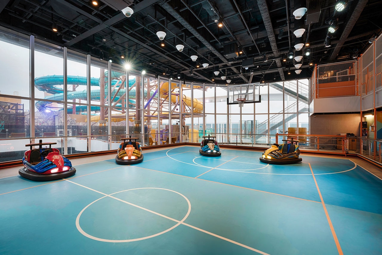 Versatile sports area with bumper cars and basketball court for family fun and recreation | MSC Cruises